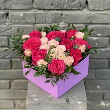 Цветочная композиция из Розы в коробке в Улаган