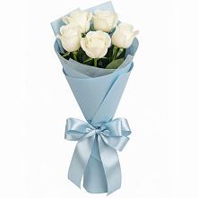 Букет 5 Белых роз Проуд в Улаган