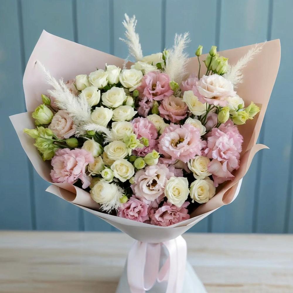 Букет цветов из: Альстромерии и Розы в Улаган