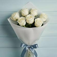 Букет 7 Белых роз Эдлесс Лав в Улаган