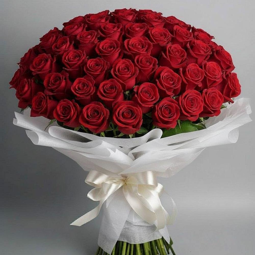 Букет 101 Красная роза Блэк Мэджик в Улаган