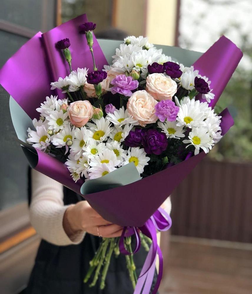 Букет цветов из: Хризантемы, Гвоздики и Розы в Улаган