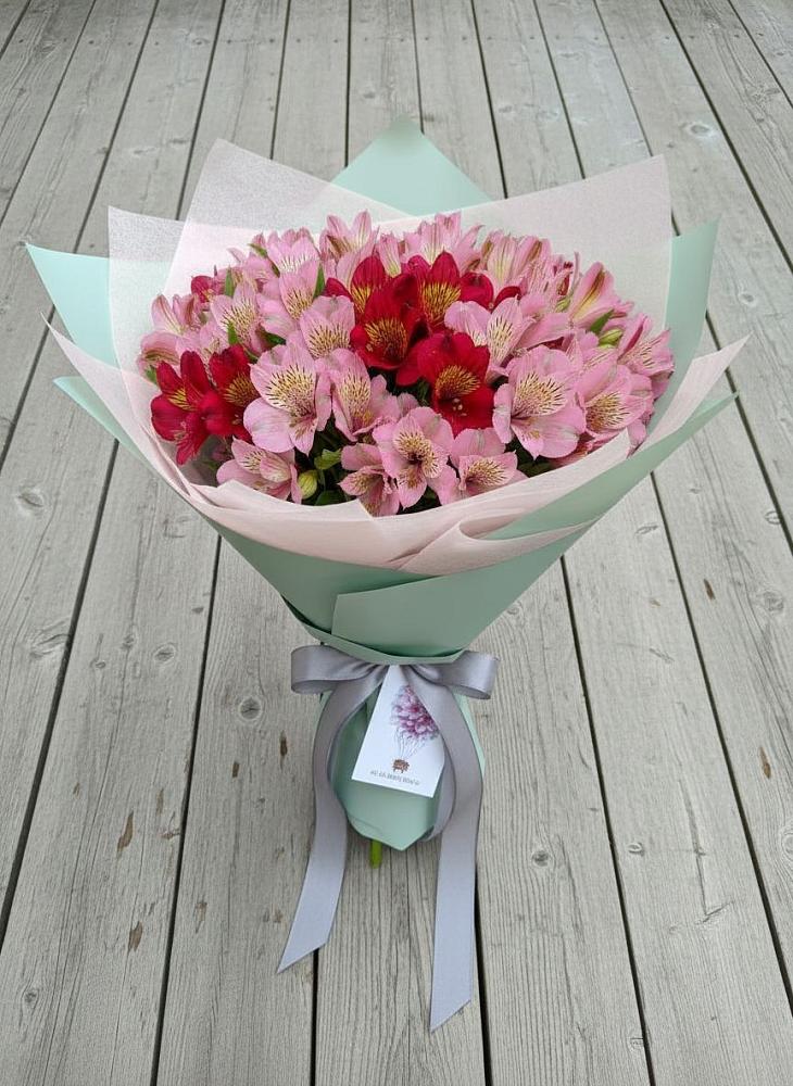 Букет цветов из: Альстромерии в Улаган