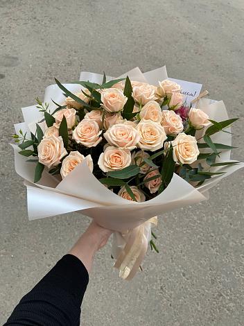 Букет Кремовые розы Латте в Улаган
