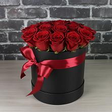 Цветочная композиция из Розы в шляпной коробке #REPLACE_PRED# Улаган