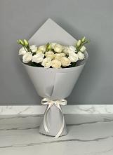 Букет цветов из:  Розы и Лизиантусы в Улаган